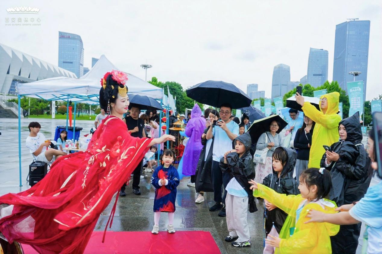 闯关、游园、学文化！西安奥体中心亲子定向赛沉浸式体验唐风乐趣