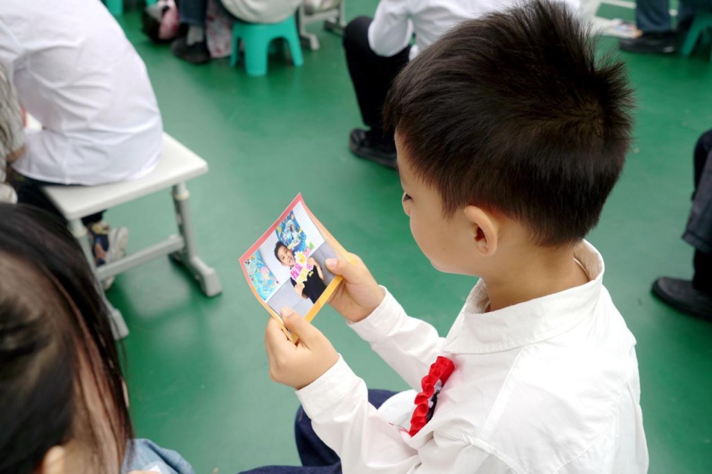 朱砂启智润童心 红色铸魂育新人 西安工业大学附属小学一年级新生入学礼仪式感拉满