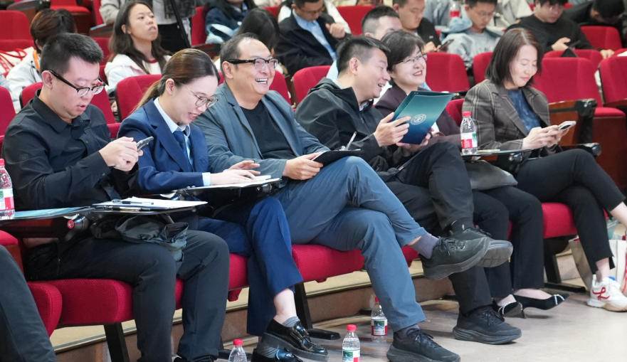 唇枪舌战续薪火，思辨传声启新章——西安交通大学第四届“国运杯”辩论赛决赛圆满落幕